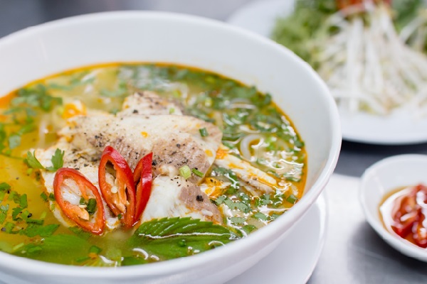 Bánh Canh Cá Lóc Cắt Khúc