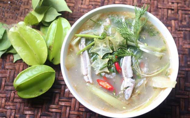 canh chua cá cơm than