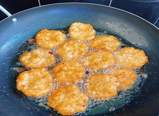 chiên chả mực cách làm chả mực