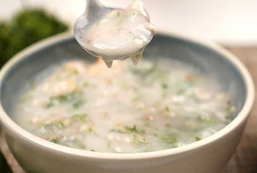nấu cháo hến đậu xanh