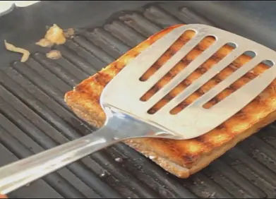 sandwich cá ngừ 2