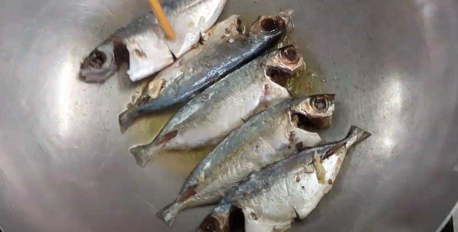 cá bạc má chiên
