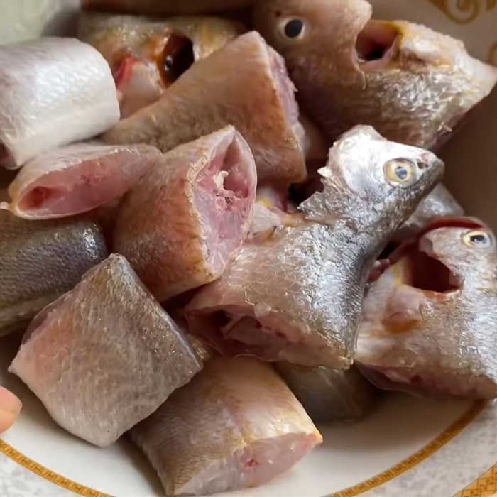 Sơ Chế Nguyên Liệu Cá Đù