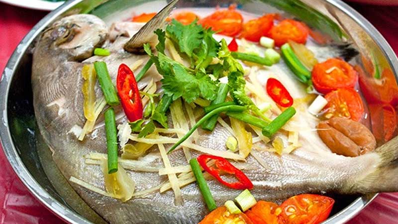 Thành phẩm cá chim trắng hấp gừng