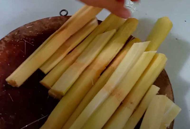 tách mía hấp cá nục